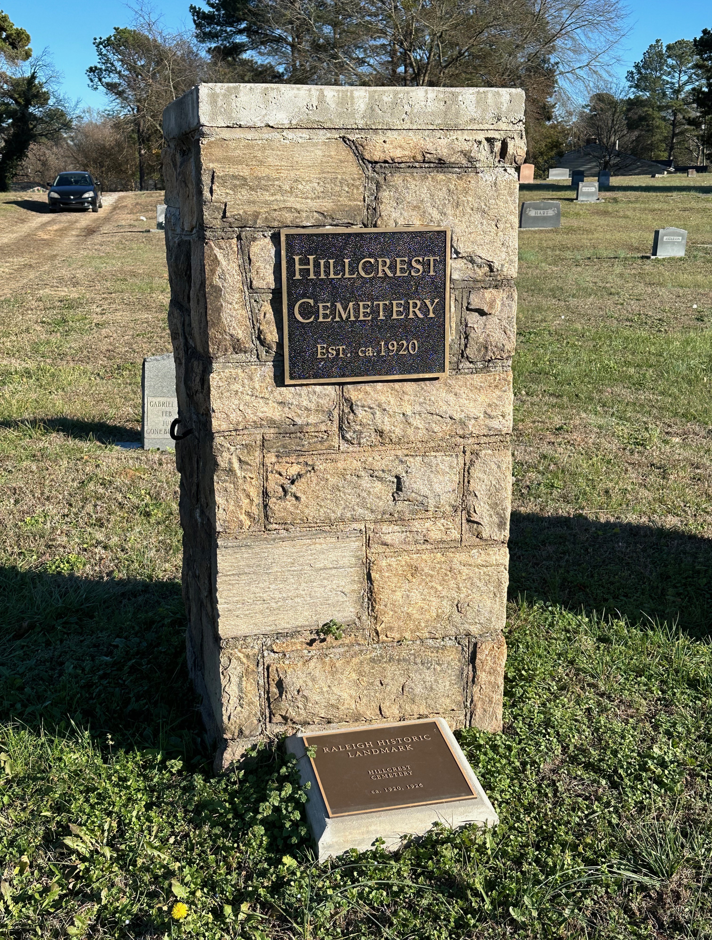 Entrance to Hillcrest Cemetery