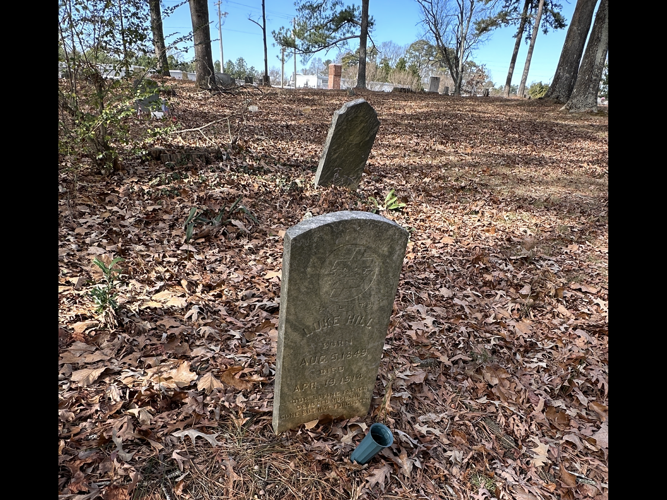 Headstone of Luke Hill
